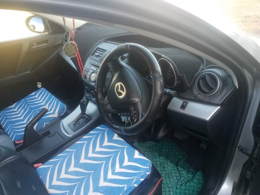 MAZDA 3 - 2 - Family Cars  on Aster Vender