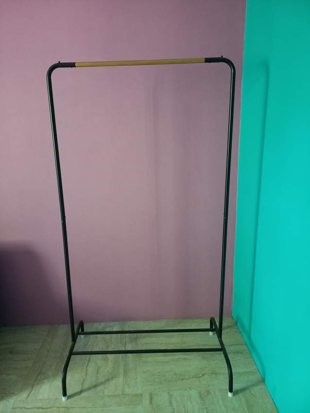 Clothes hanger on Aster Vender