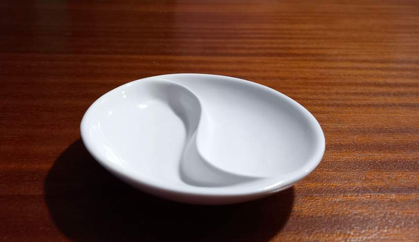 Sauce holder on Aster Vender