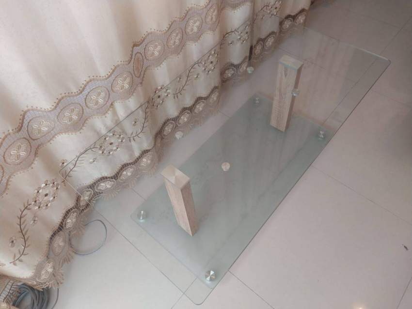 Table for sale  - 3 - Tables  on Aster Vender