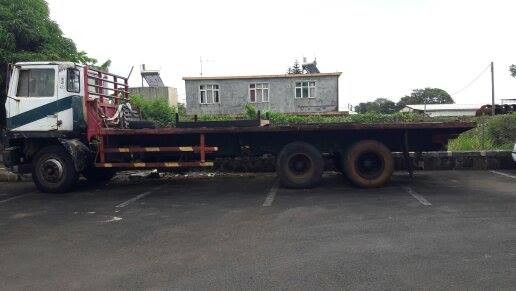 A vendre camion bedford ancien mOdel - 0 - Other heavy trucks  on Aster Vender