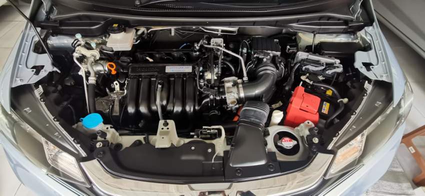 HONDA FIT HYBRID L PACKAGE - 4 - Family Cars  on Aster Vender