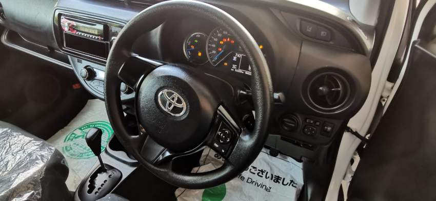 TOYOTA VITZ - 3 - Family Cars  on Aster Vender