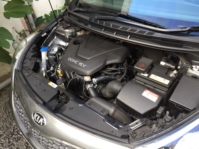 Kia Cerato - 1 - Family Cars  on Aster Vender