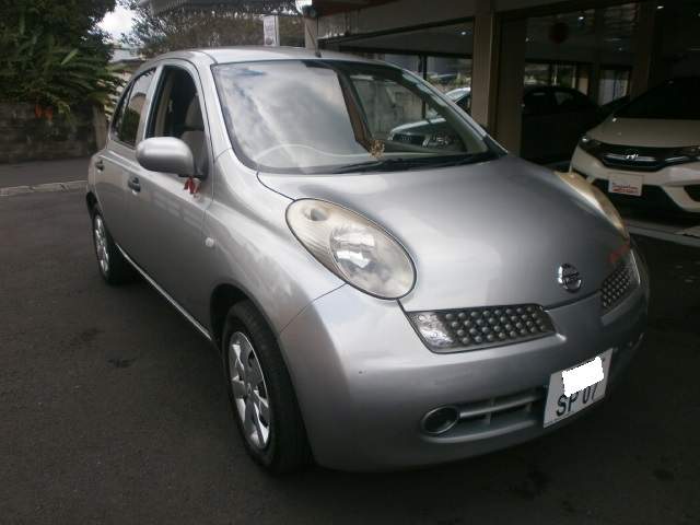 Nissan march - 1 - Compact cars  on Aster Vender