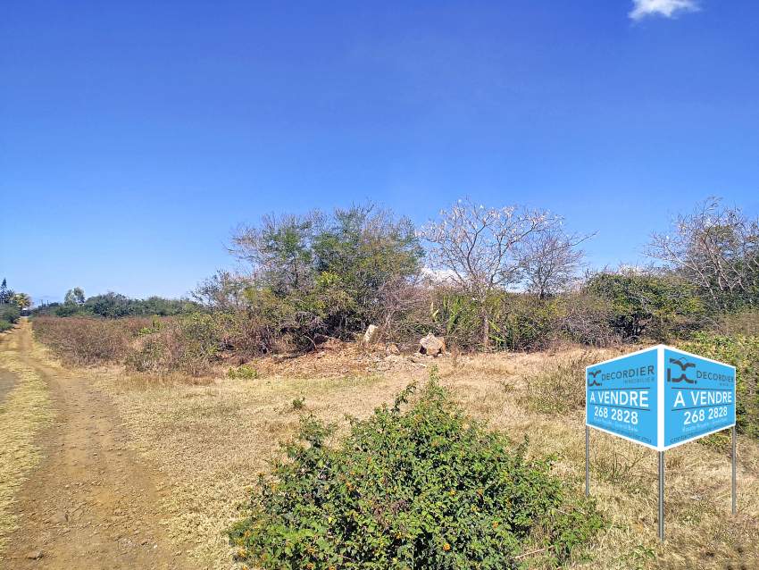 (Ref. MA7-752) Grand terrain constructible - 9 - Land  on Aster Vender