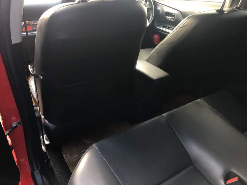 Toyota Aqua 2014 - 4 - Compact cars  on Aster Vender