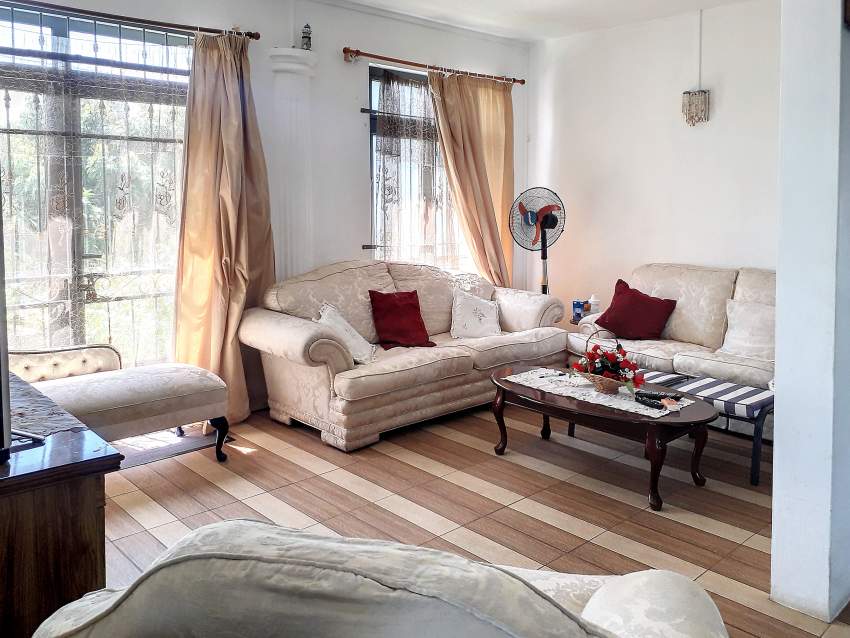 (Ref. MA7-756) Grande maison avec une cour arborée - 1 - House  on Aster Vender