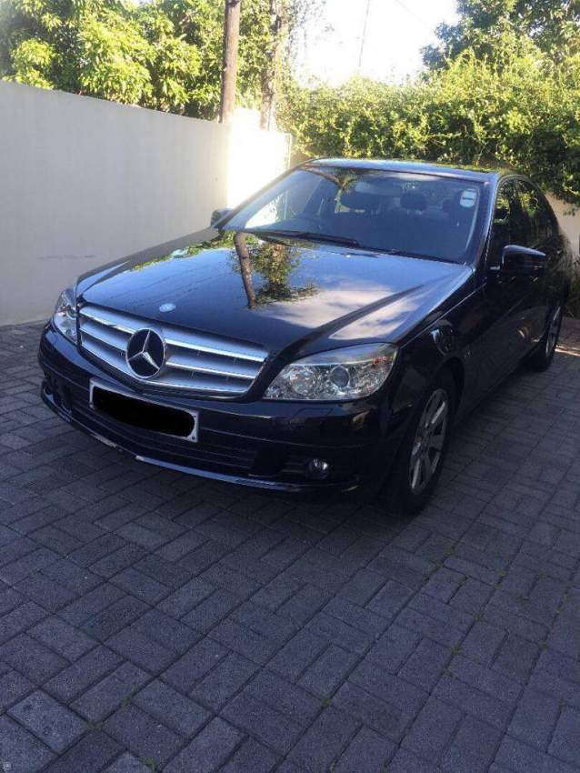Mercedes C180 for sale - Luxury Cars at AsterVender