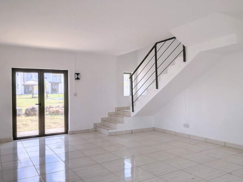 (Ref. MA7-762) Duplex neuf dans un complexe résidentiel - 2 - Apartments  on Aster Vender