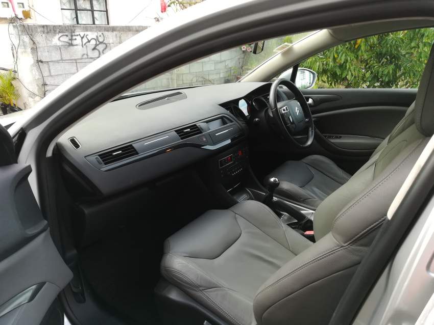 A vendre Citroën C5  - 1 - Family Cars  on Aster Vender