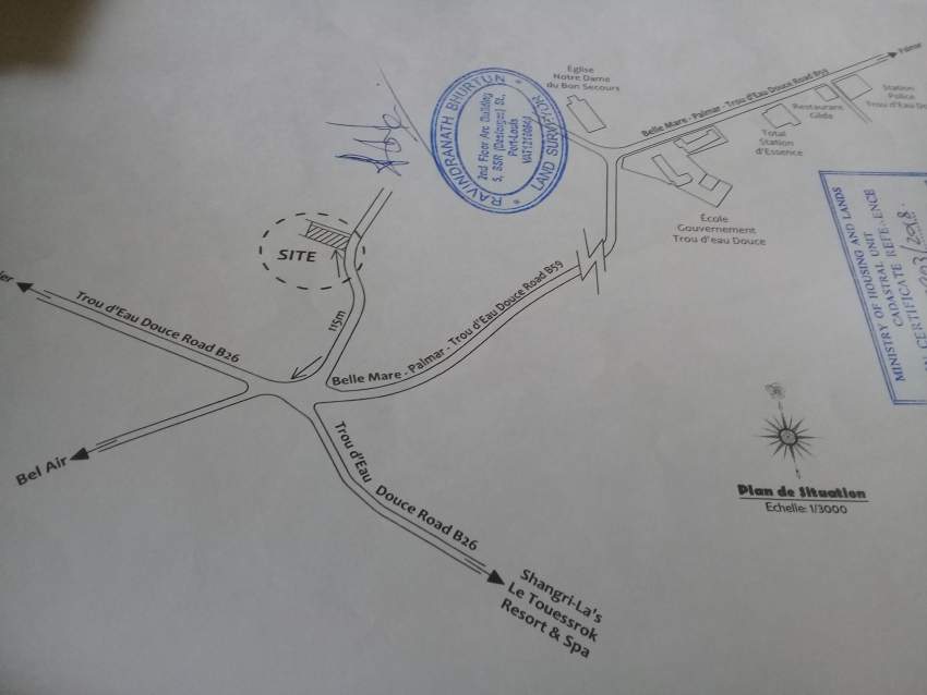 Terrain a vendre a trou d'eau douce sur route principale - 0 - Land  on Aster Vender