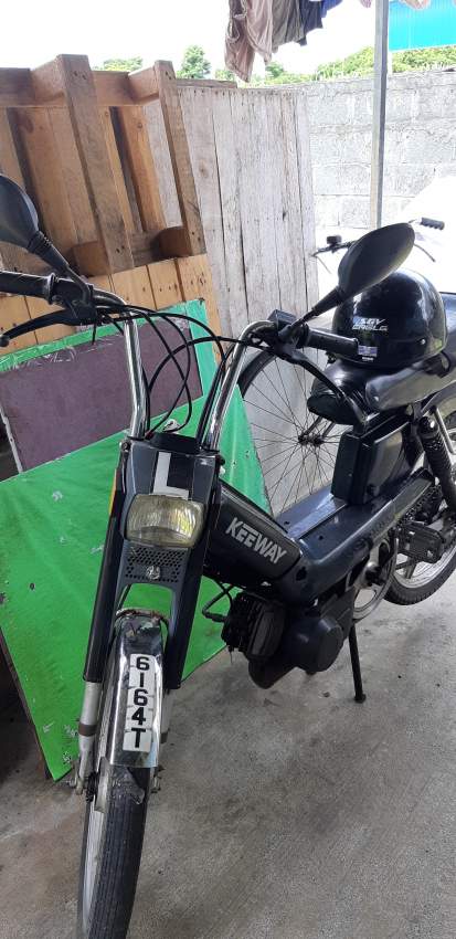 Keeway motorcycle  - 0 - Roadsters  on Aster Vender