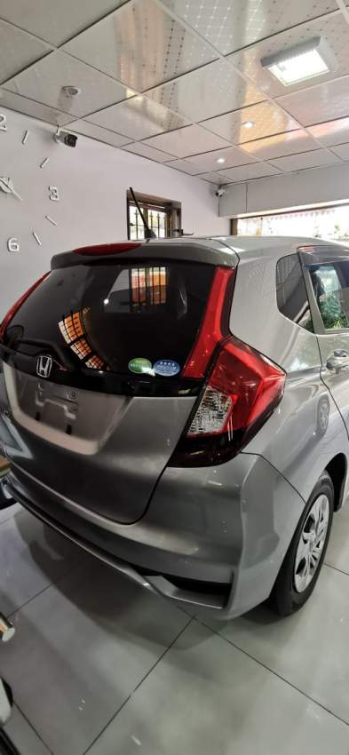 HONDA FIT - 2 - Family Cars  on Aster Vender