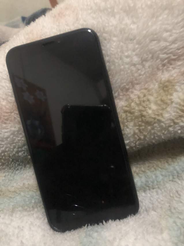 iphone x - 2 - iPhones  on Aster Vender