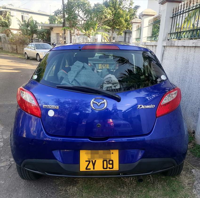 Mazda Demio Year 2009 - 6 - Compact cars  on Aster Vender