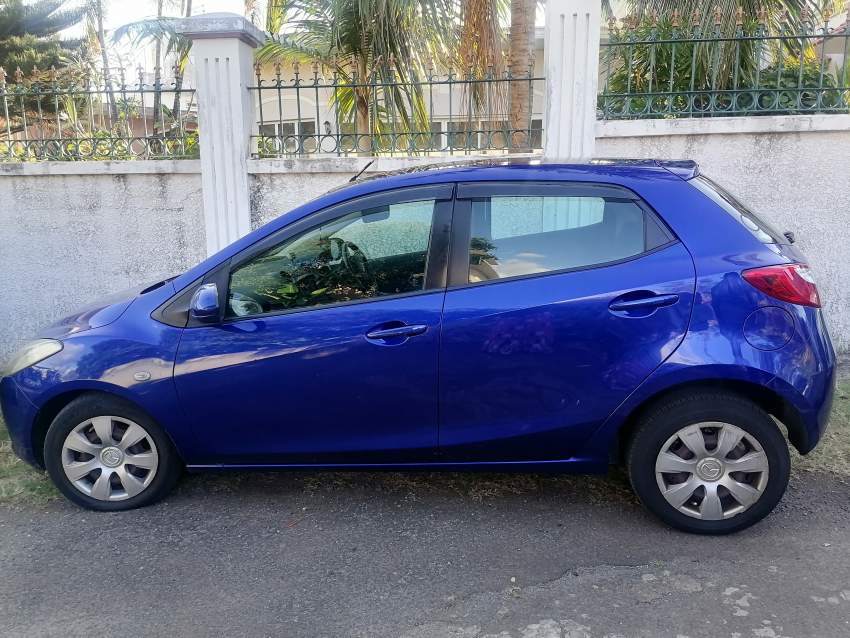 Mazda Demio Year 2009 - 4 - Compact cars  on Aster Vender