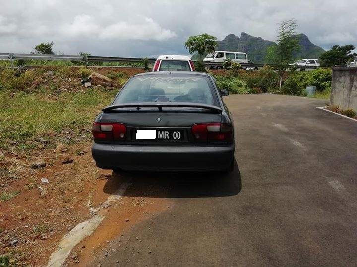 Proton wira 2000 - 2 - Family Cars  on Aster Vender