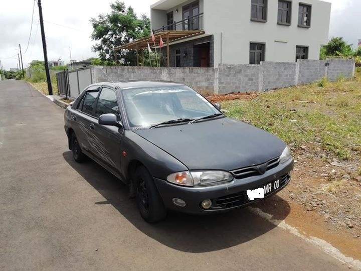 Proton wira 2000 - 3 - Family Cars  on Aster Vender