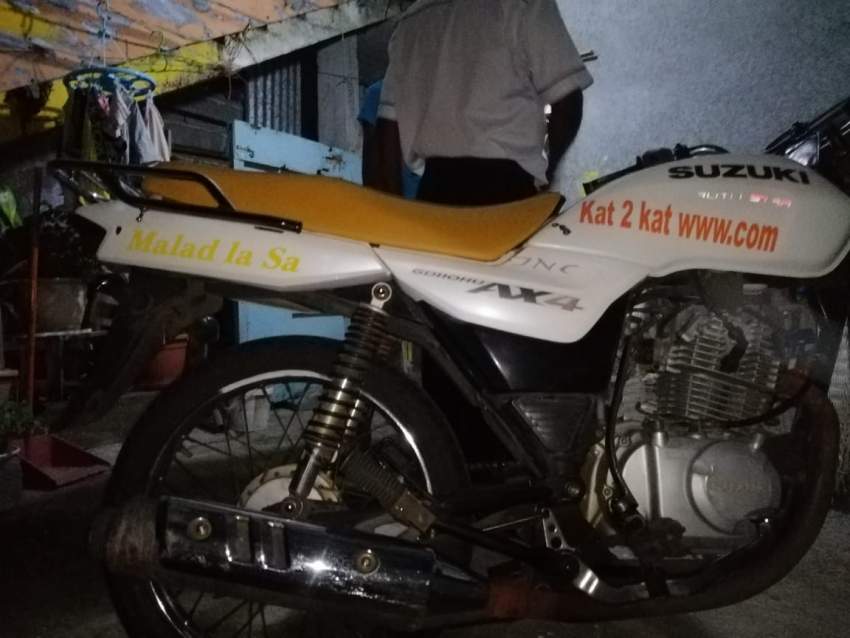 Suzuki  ax4 110cc - 0 - Roadsters  on Aster Vender