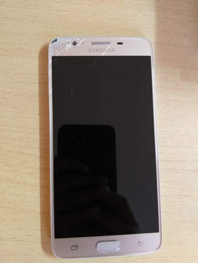 Samsung j7 prime - 1 - Samsung Phones  on Aster Vender