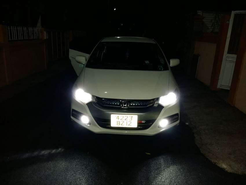 Honda insight hybrid  - 3 - Family Cars  on Aster Vender