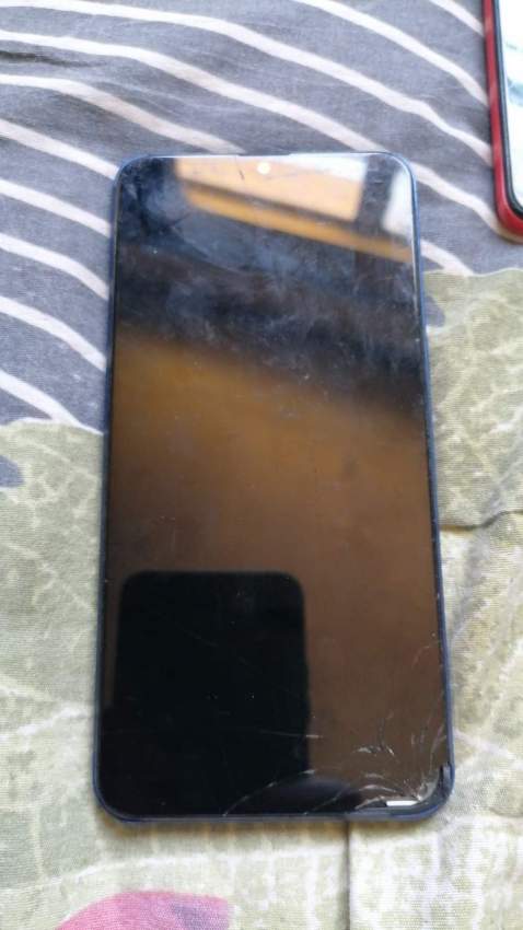 A VENDRE 3 SMARTPHONES (BIZIN RÉPARER) - 3 - Android Phones  on Aster Vender