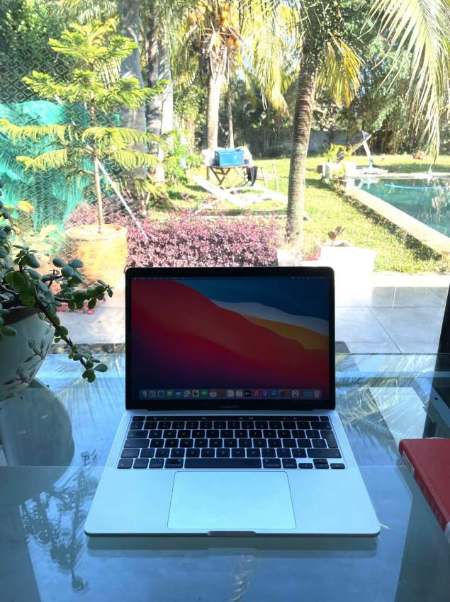 MacBook Pro M1 (2020 - 13