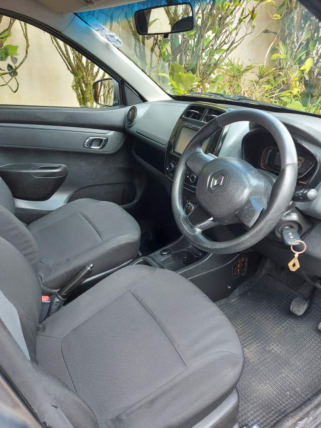 Renault Kwid 2018 (Automatic) - 4 - Compact cars  on Aster Vender