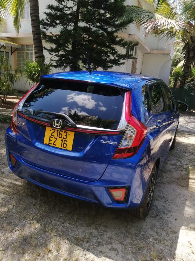 HONDA FIT HATCHBACK - 3 - Family Cars  on Aster Vender