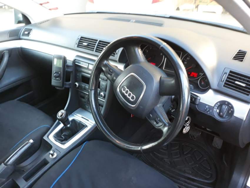 Audi 2009 - 1 - Family Cars  on Aster Vender