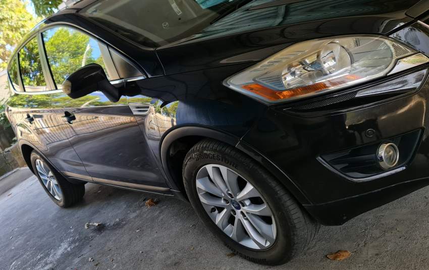 FORD KUGA 2012 - 1 - SUV Cars  on Aster Vender