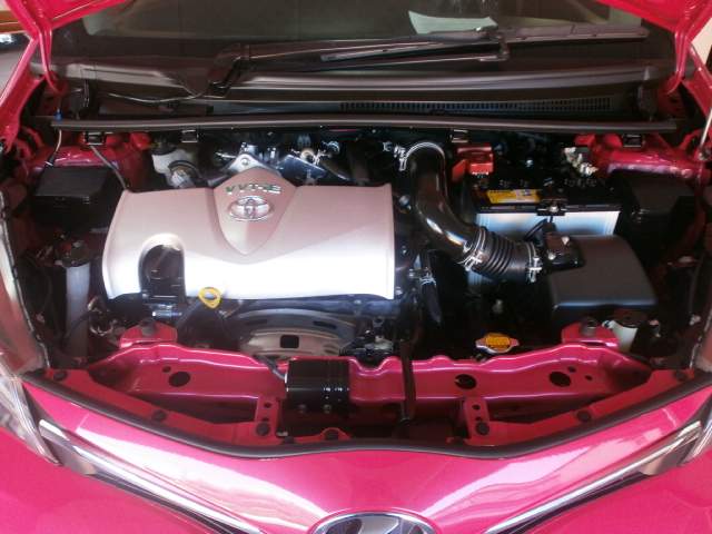 TOYOTA VITZ JEWELA 1320cc - 5 - Family Cars  on Aster Vender