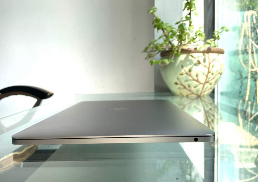 APPLE - MACBOOK - PRO - 13” - M1 - 2020 - 3 - Laptop  on Aster Vender