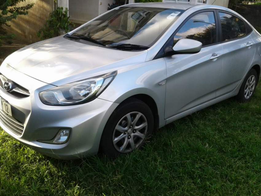HYUNDAI ACCENT 1.4 L MANUAL - 0 - Family Cars  on Aster Vender