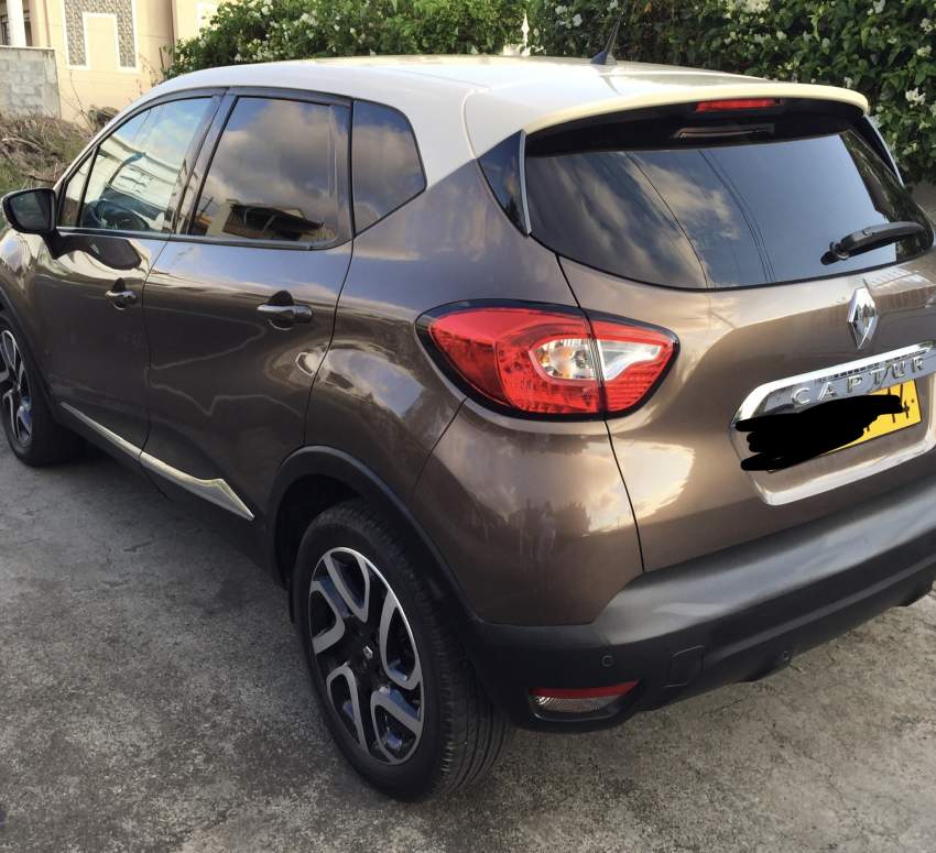 A vendre Renault Captur 1.2e - 2 - Family Cars  on Aster Vender