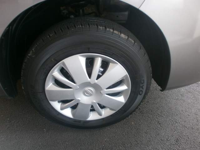 Nissan Nv 200 - 3 - Cargo Van (Delivery Van)  on Aster Vender