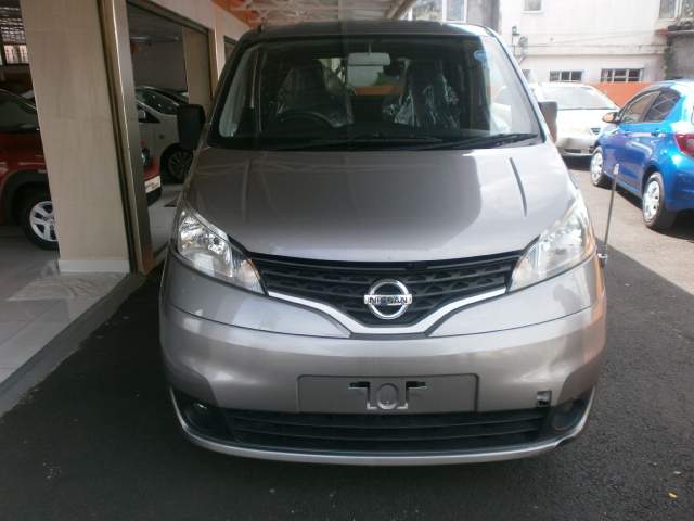 Nissan Nv 200 on Aster Vender