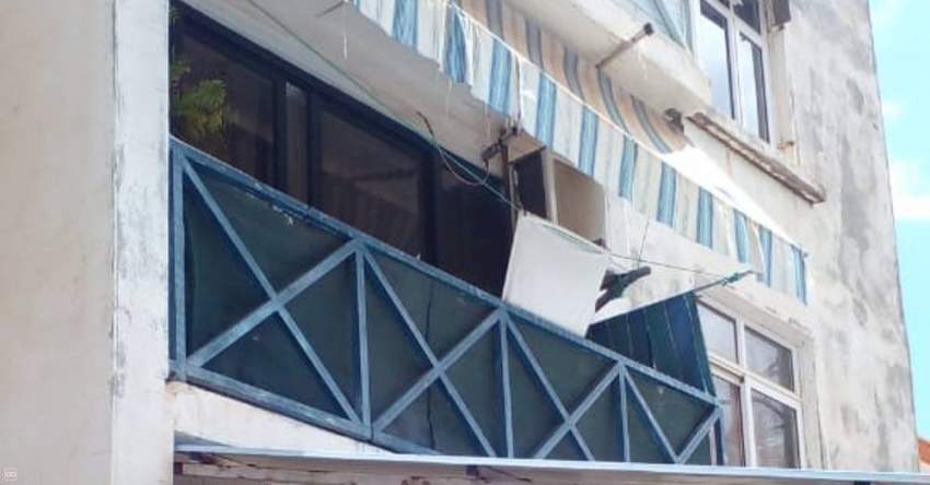 APPARTEMENT AU 1ER ÉTAGE - 3 CHAMBRES - 126M² - 3 - Apartments  on Aster Vender