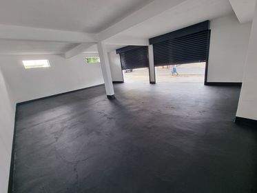 Commercial building for rent at Allee Brillant Road Castel - 8 - Commercial Space  on Aster Vender