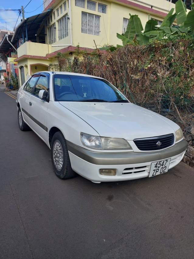 Toyota premio 2002 - 0 - Family Cars  on Aster Vender