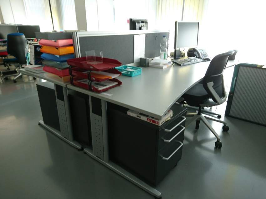 Tables de bureau - 1 - Desks  on Aster Vender