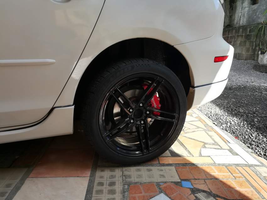 Mazda 3 axela 1490cc with sunroof - 1 - Family Cars  on Aster Vender