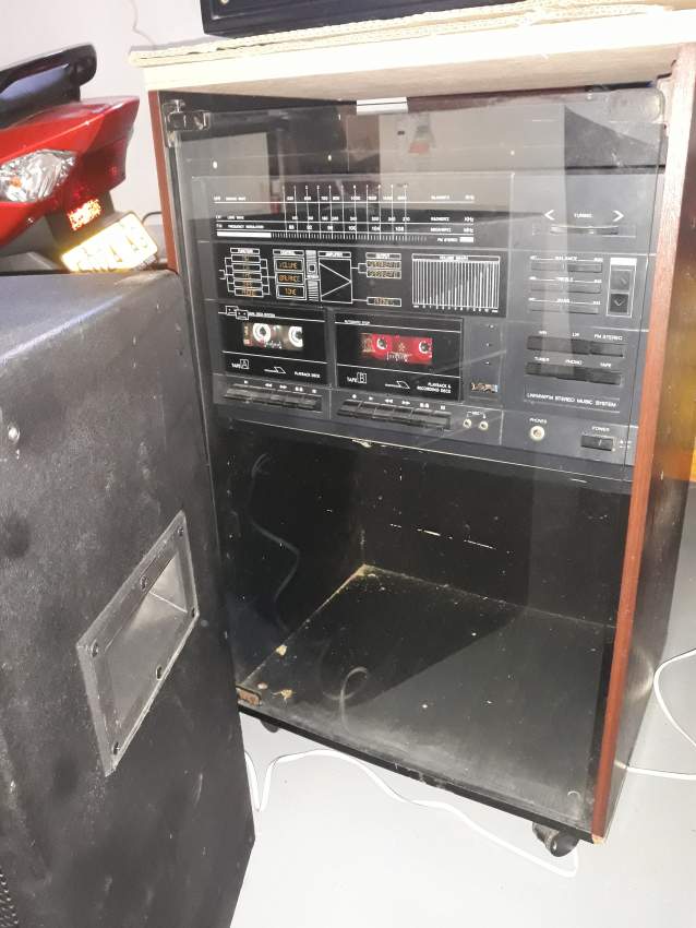 Vintage double cassette radio FM 