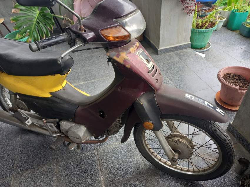 Honda Bike for sale - 100 cc - 3 - Roadsters  on Aster Vender