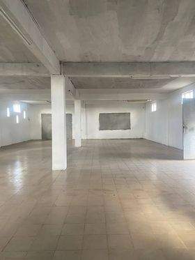 Commercial space to rent at R road Bambous - 2 - Commercial Space  on Aster Vender