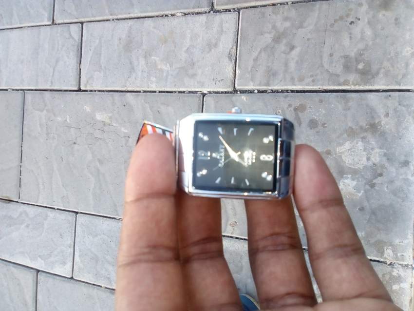 Galaxy quatz watch on Aster Vender