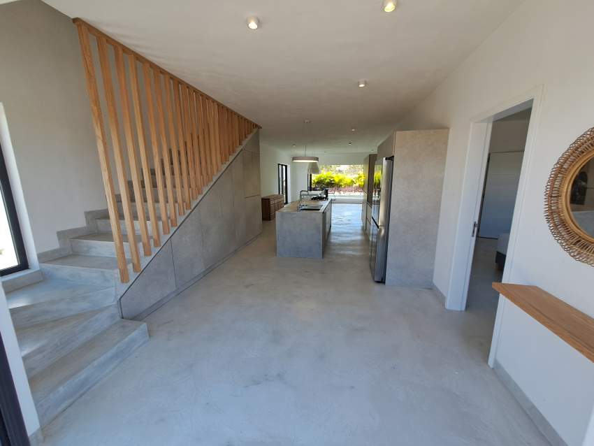 *New Tropical Villa *3 BEDROOM ENSUITE + POOL - 6 - House  on Aster Vender