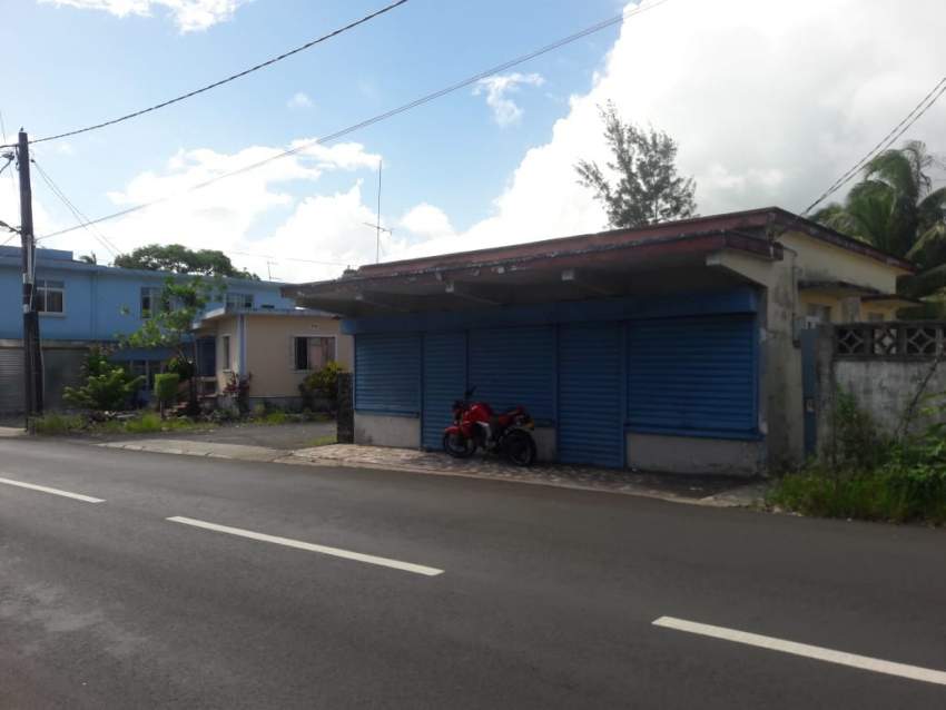 Commercial land and building  at Royal Road, Riambel, Surinam  on Aster Vender