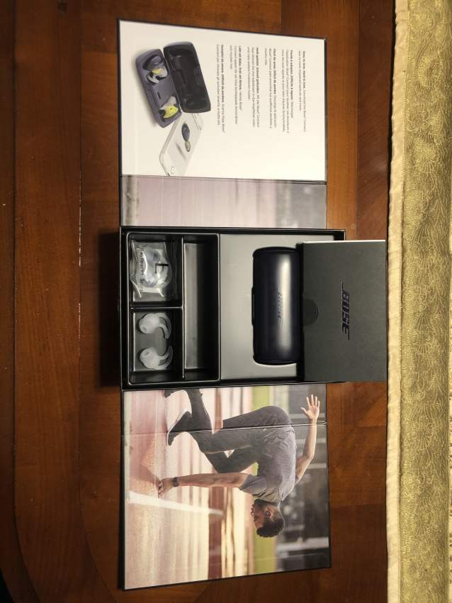 Bose Soundsport-free earbuds - 4 - All electronics products  on Aster Vender